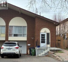 315 Apache Trail in Toronto, ON - Building Photo
