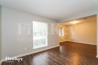 6914 Leandra Dr in Houston, TX - Building Photo - Building Photo