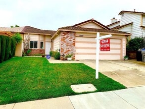 1086 Big Sur Dr in San Jose, CA - Building Photo - Building Photo