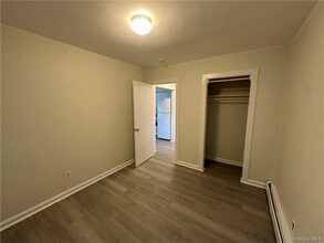11 Chase Ave in Nyack, NY - Building Photo - Building Photo