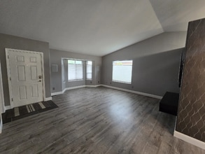 9300 Beitinger Dr in Anchorage, AK - Building Photo - Building Photo