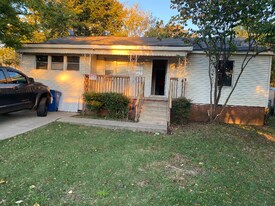 4704 Massie St in North Little Rock, AR - Building Photo