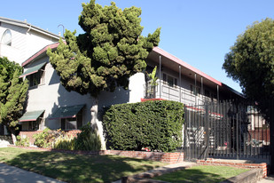 1520 Orizaba Ave Apartments