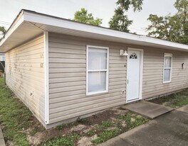 624 College Ave in Panama City, FL - Building Photo