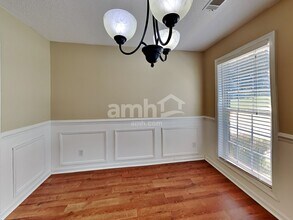 725 Stellas Pt in Mcdonough, GA - Foto de edificio - Building Photo