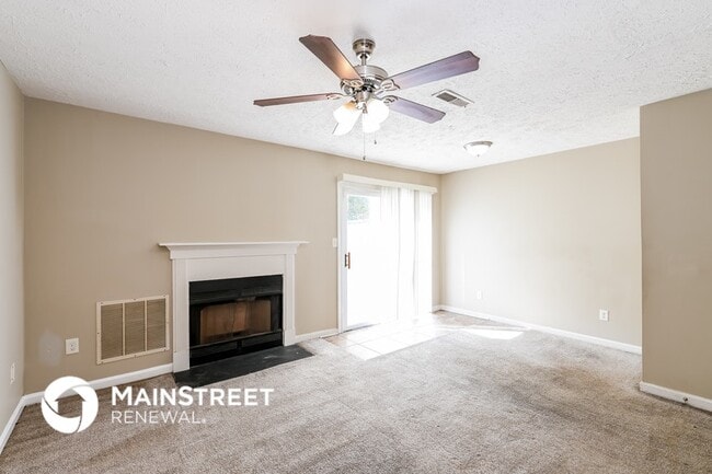 1687 Hunting Creek Dr SE in Conyers, GA - Building Photo - Building Photo