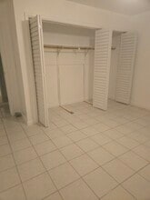 3401 NW 170th St in Miami Gardens, FL - Building Photo - Building Photo