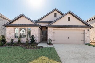 13172 Zion Dr in Providence Village, TX - Building Photo