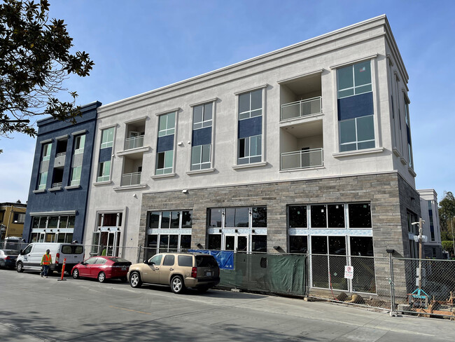 Cedar Street Family Apartments in Santa Cruz, CA - Building Photo - Building Photo