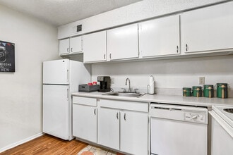 The Pointe in Athens, GA - Foto de edificio - Building Photo