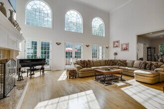 11 Eastwood Ct in Amagansett, NY - Building Photo - Building Photo