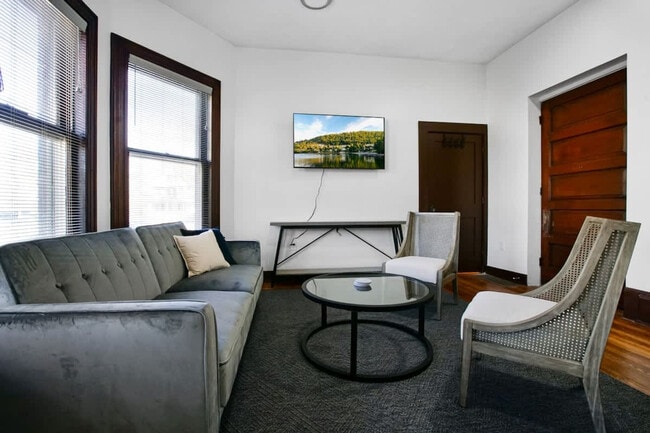 1848 E 89th St in Cleveland, OH - Building Photo - Building Photo