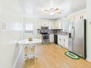 106 Marbleridge Rd in North Chesterfield, VA - Building Photo - Building Photo