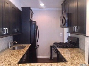 22 N Forest Ave in Rockville Centre, NY - Building Photo - Building Photo