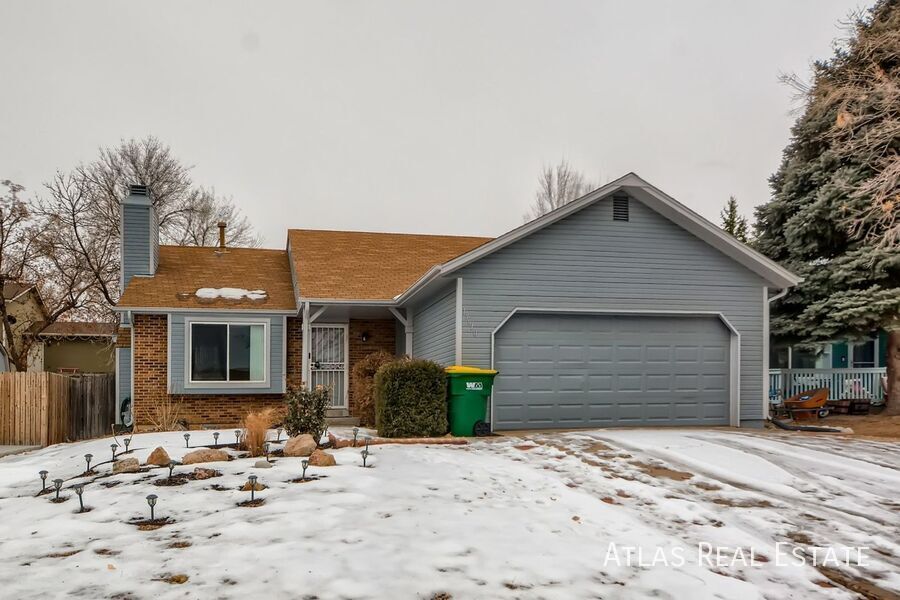 19610 E Purdue Pl in Aurora, CO - Building Photo