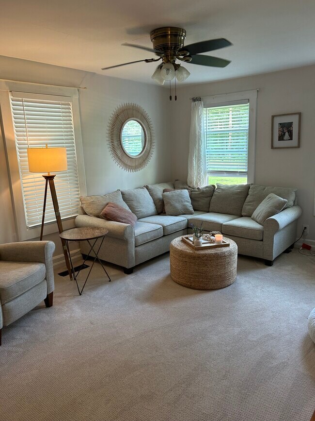 52 Old Rd Rentals in Kittery, ME