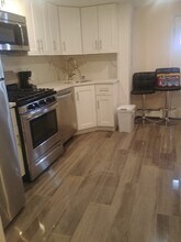 77 Bristow St in Saugus, MA - Building Photo - Building Photo