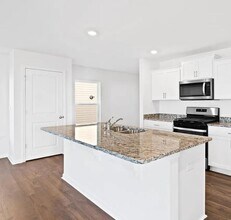 64 Providence Walk Dr in Hendersonville, NC - Building Photo - Building Photo