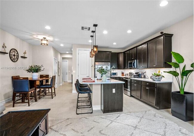 10103 Akenside Dr in Boca Raton, FL - Building Photo - Building Photo