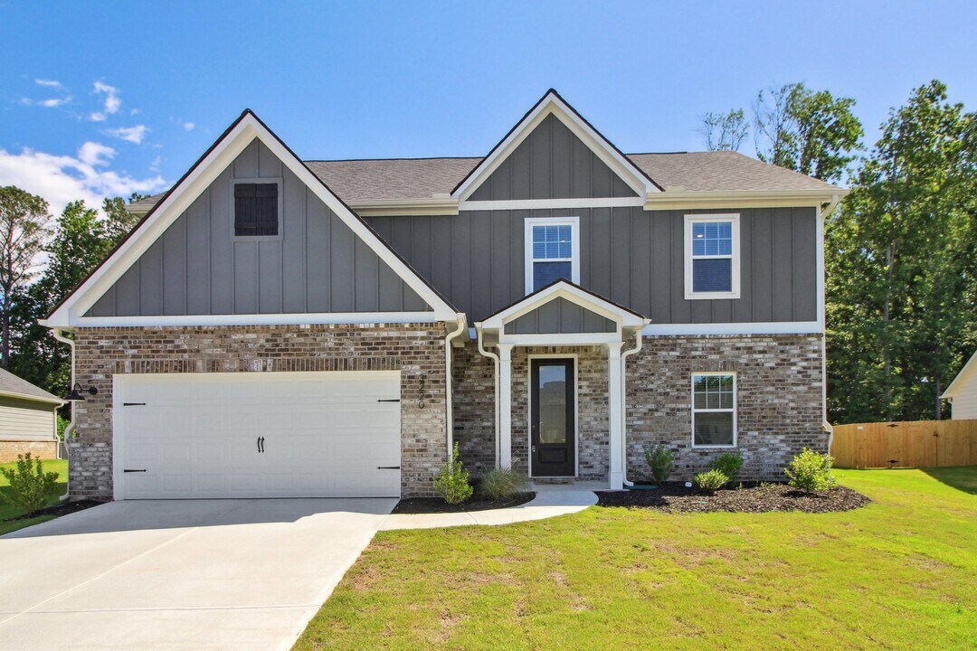 3220 Azteca Way in Dacula, GA - Foto de edificio