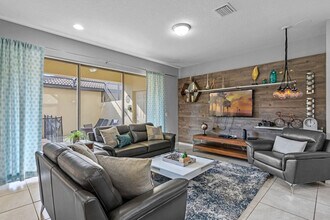 9037 Rhodes St in Kissimmee, FL - Building Photo - Building Photo