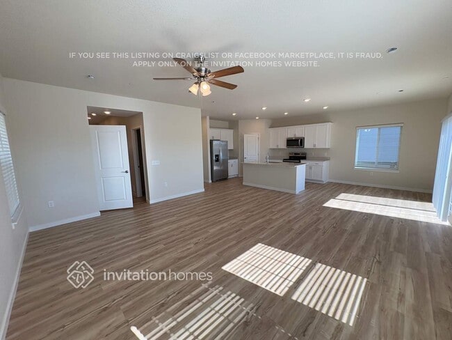 19058 E 94th Pl in Commerce City, CO - Building Photo - Building Photo