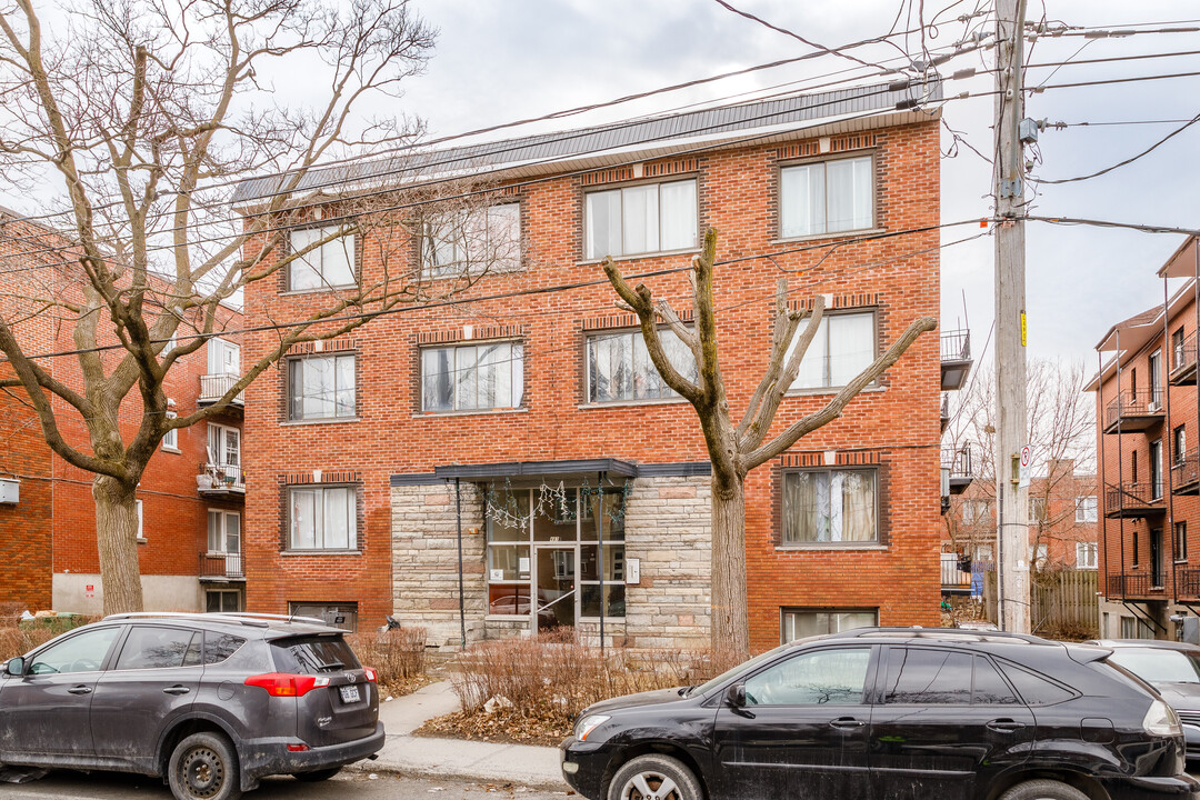 4870 Plamondon Av in Montréal, QC - Building Photo