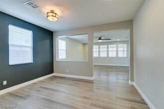 2130 Emyvale Ct in Henderson, NV - Building Photo - Building Photo