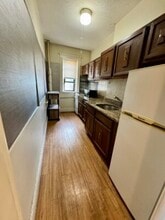 19 Washington St S, Unit 402 in Malden, MA - Foto de edificio - Building Photo