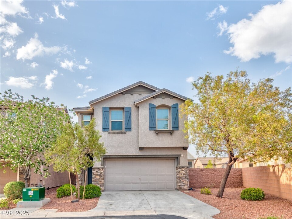 10830 Brighton Beach Ave in Las Vegas, NV - Building Photo
