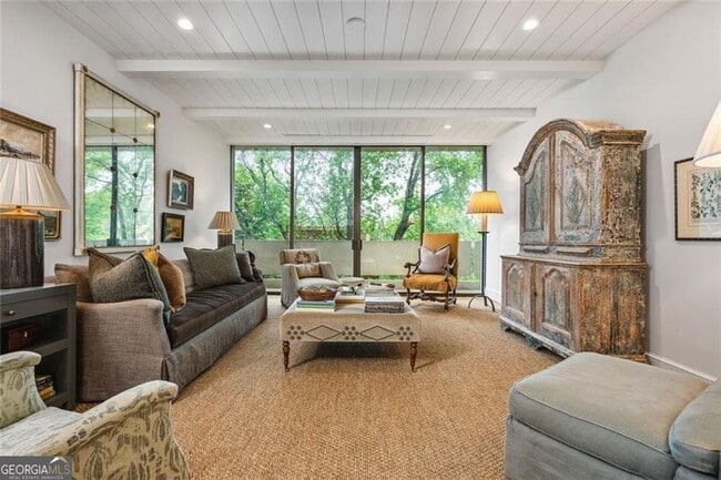 property at 2575 Peachtree Rd NE