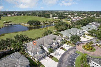 11991 Champions Green Way in Ft. Myers, FL - Building Photo - Building Photo
