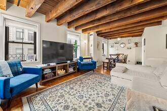 120 Commercial St in Boston, MA - Building Photo - Building Photo