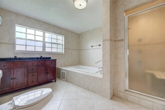 17050 NW 19th Ave in Miami Gardens, FL - Building Photo - Building Photo