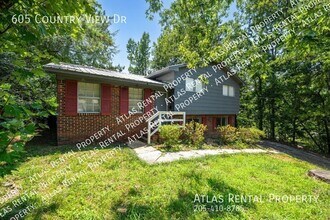 605 Country View Dr NE in Birmingham, AL - Building Photo - Building Photo