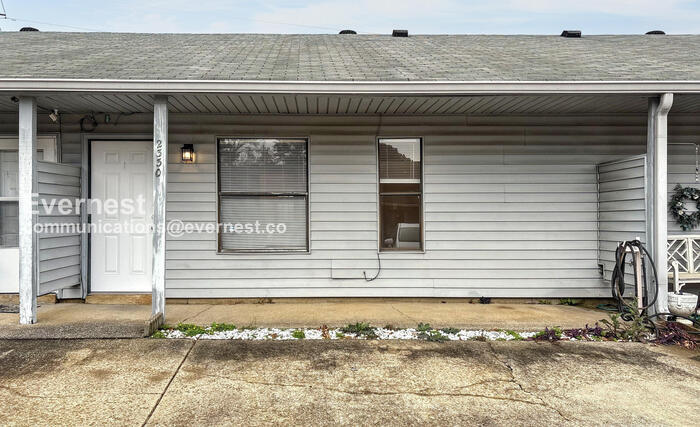 2330 Grayson Valley Dr in Birmingham, AL - Building Photo