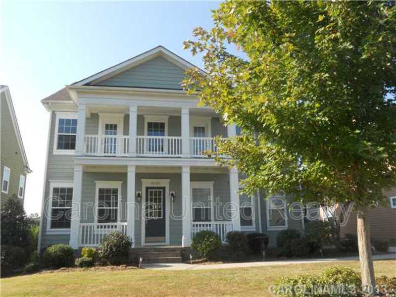 8536 Sagekirk Ct in Charlotte, NC - Foto de edificio