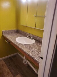 9090 S Braeswood Blvd photo'