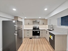 167 Rosedale Ave in Hamilton, ON - Building Photo