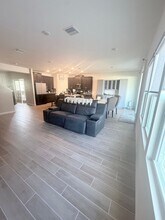 13604 NW 14th Pl in Newberry, FL - Building Photo - Building Photo