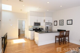 87 3rd St, Unit 3 in Cambridge, MA - Building Photo - Building Photo