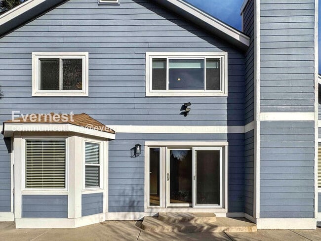 18618 E Grand Cir in Aurora, CO - Building Photo - Building Photo