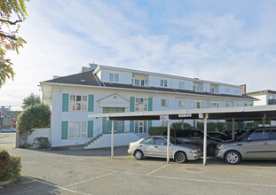 The Old Colony in North Vancouver, BC - Building Photo - Building Photo