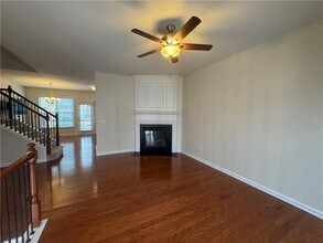 1379 Thornborough Dr in Alpharetta, GA - Building Photo - Building Photo