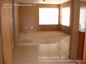 1954 S Powahatan Ct in Independence, MO - Building Photo - Building Photo