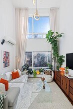 299 Van Buren St, Unit 2C in Brooklyn, NY - Building Photo - Building Photo