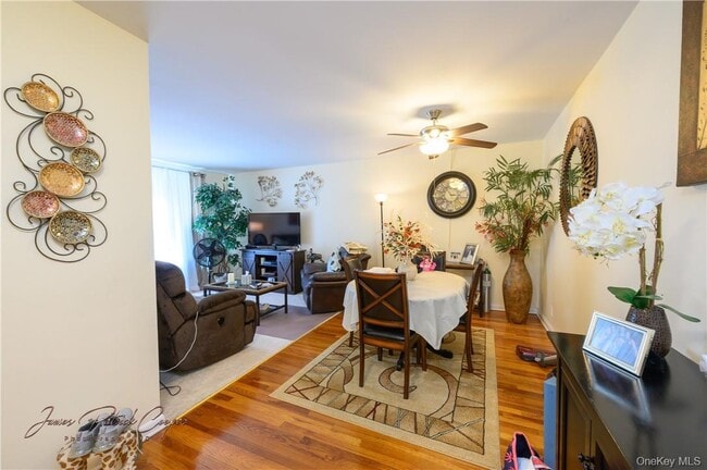 5 Sadore Ln in Yonkers, NY - Building Photo - Building Photo