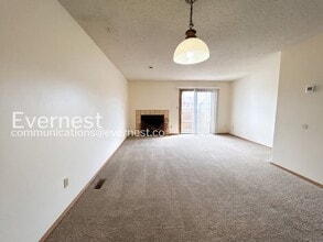 4012 Muse Way in Colorado Springs, CO - Foto de edificio - Building Photo