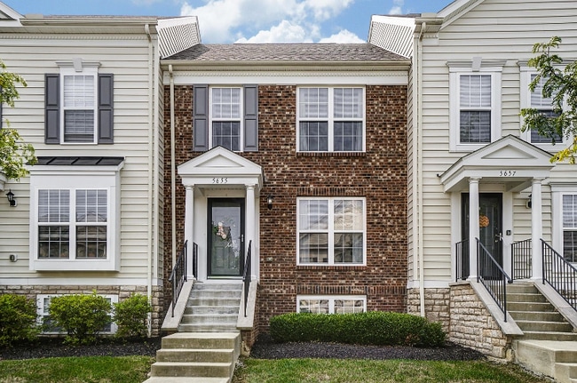 5655 Chippewa Falls St in Dublin, OH - Foto de edificio - Building Photo