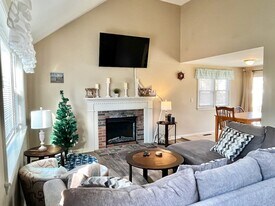 94 Cottonwood Ln in Centerville, MA - Building Photo